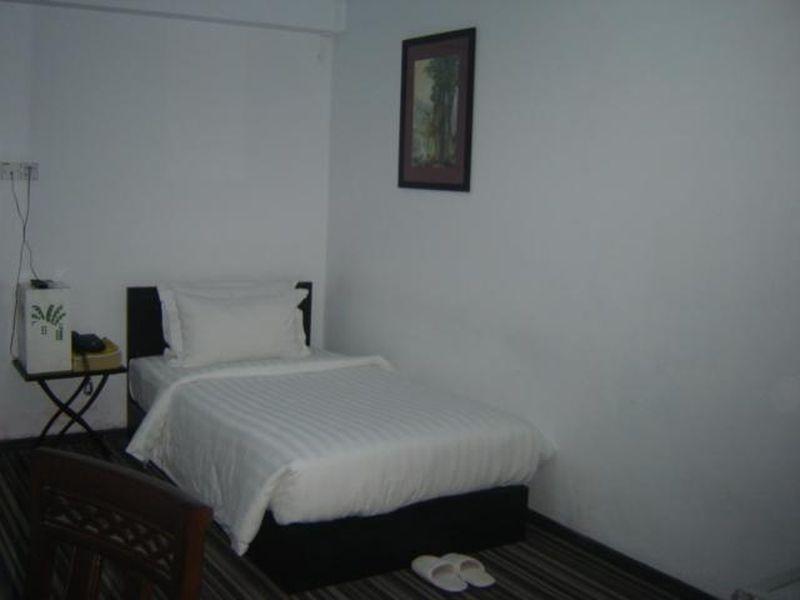Garden Home Bed And Breakfast Yangon Extérieur photo